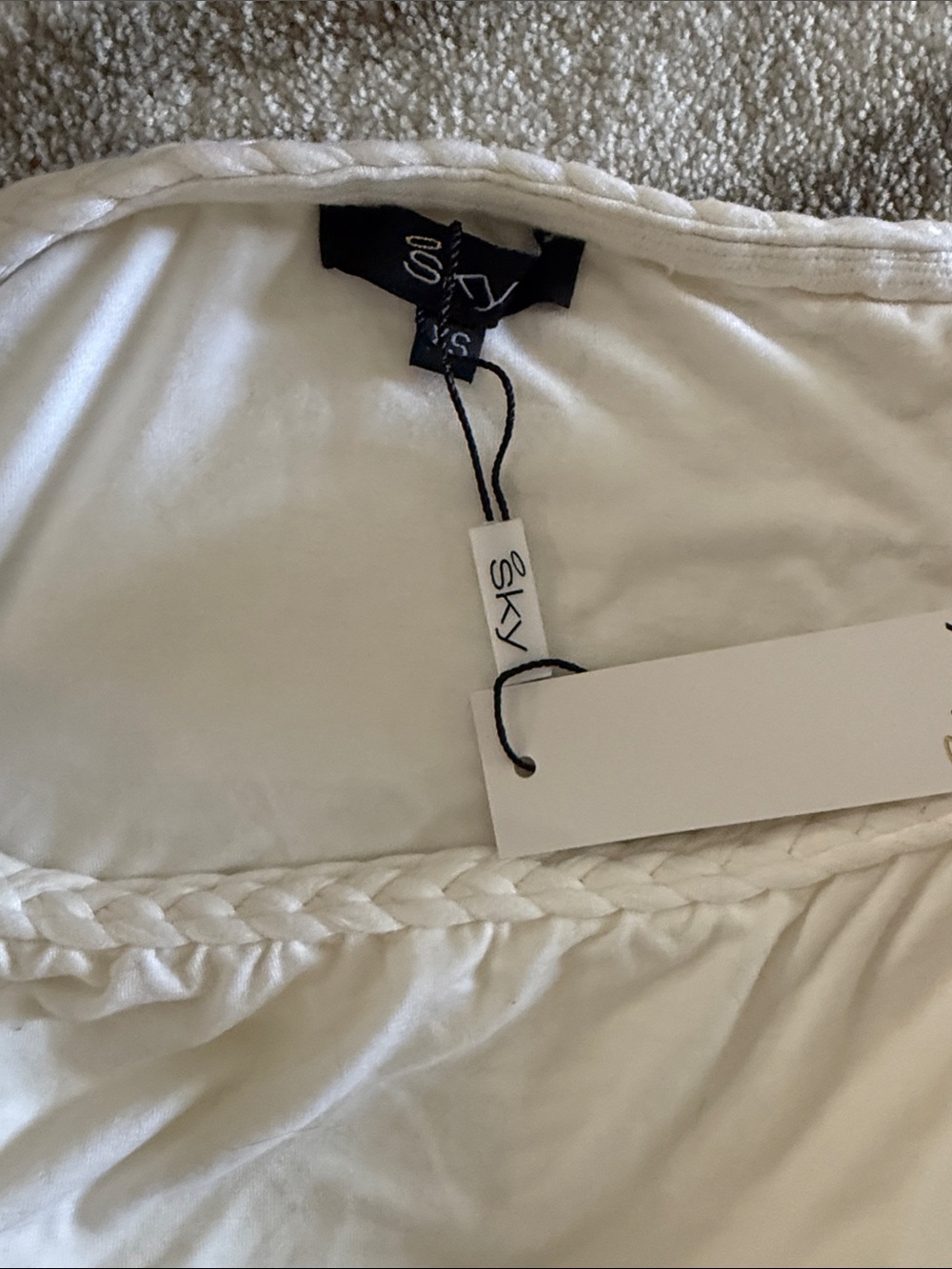 Sky White Ruched Top - Picture 3 of 3
